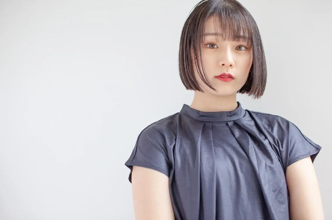 ミディアム カット 縮毛矯正 村岡【店長】 【骨格矯正ショート】のヘアスタイル