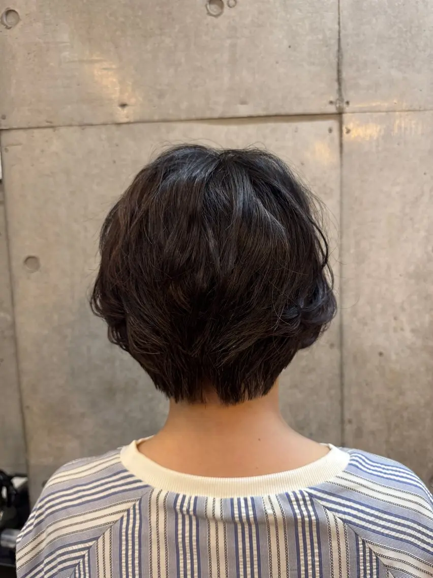 ショート ショートヘア 佐藤 百葉のヘアスタイル