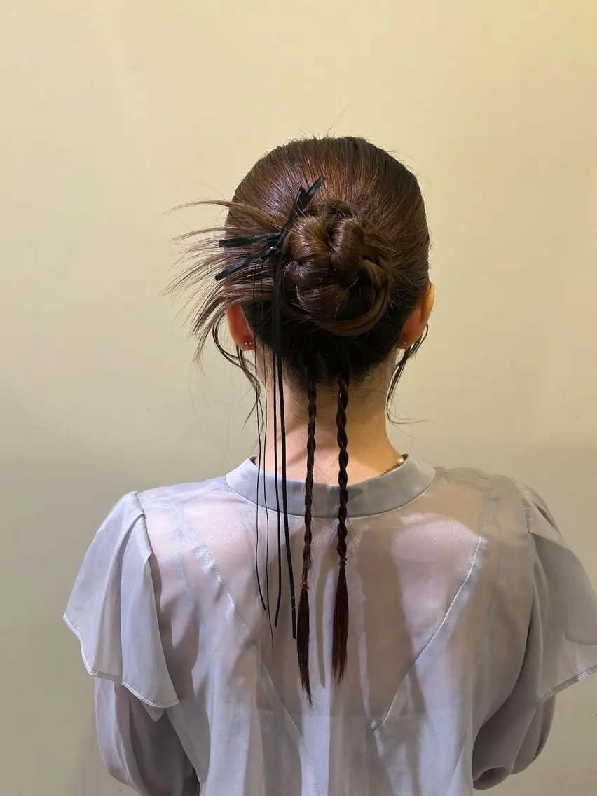 ロング ヘアアレンジ ヘアセット ボウ🪞ヘアセット /メイク/マツパのマツエク・マツパデザイン