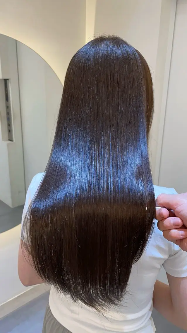 ロング 縮毛矯正 ✨髪質改善✨美髪 矯正🫧小泉のヘアスタイル