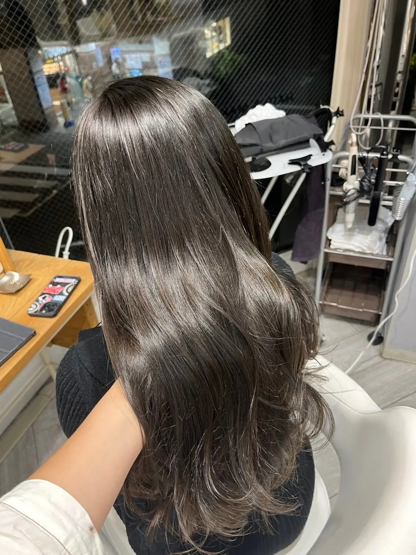 ロング カット ヘアカラー AVANCE. chisatoのヘアスタイル