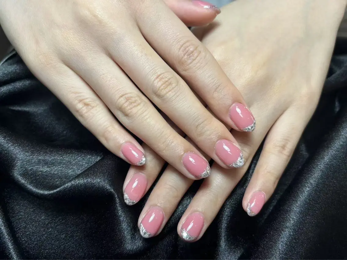 ネイル チークネイル 長さ出し フラッシュネイル フットネイル フレンチネイル Aina nail salonのネイルデザイン