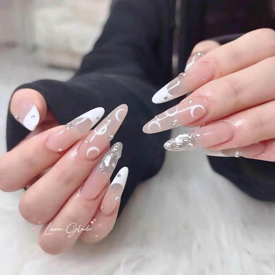 ネイル ハンドネイル Luna Gladeのネイルデザイン