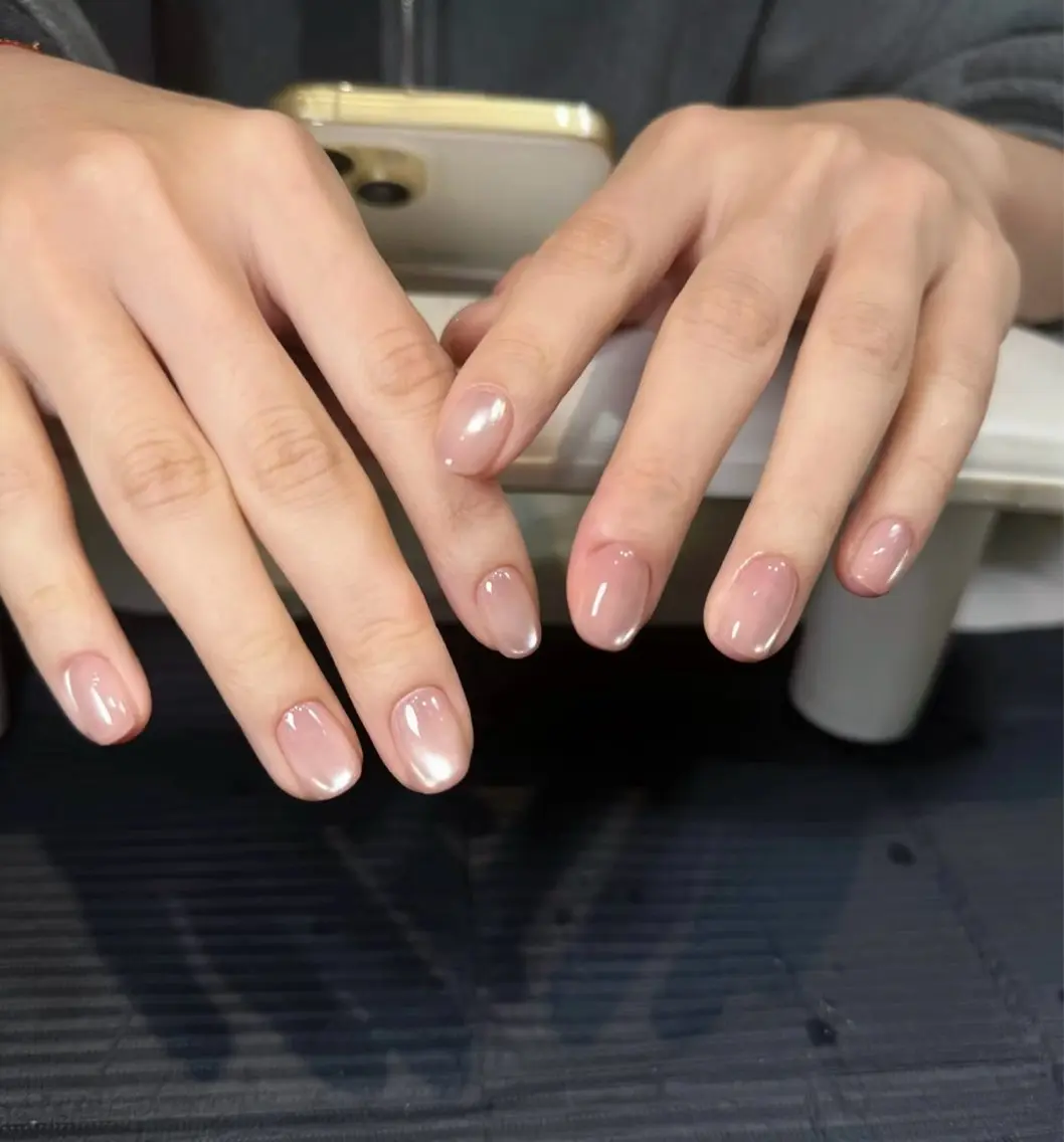 ネイル ハンドネイル Dione Nail ハチワレのネイルデザイン