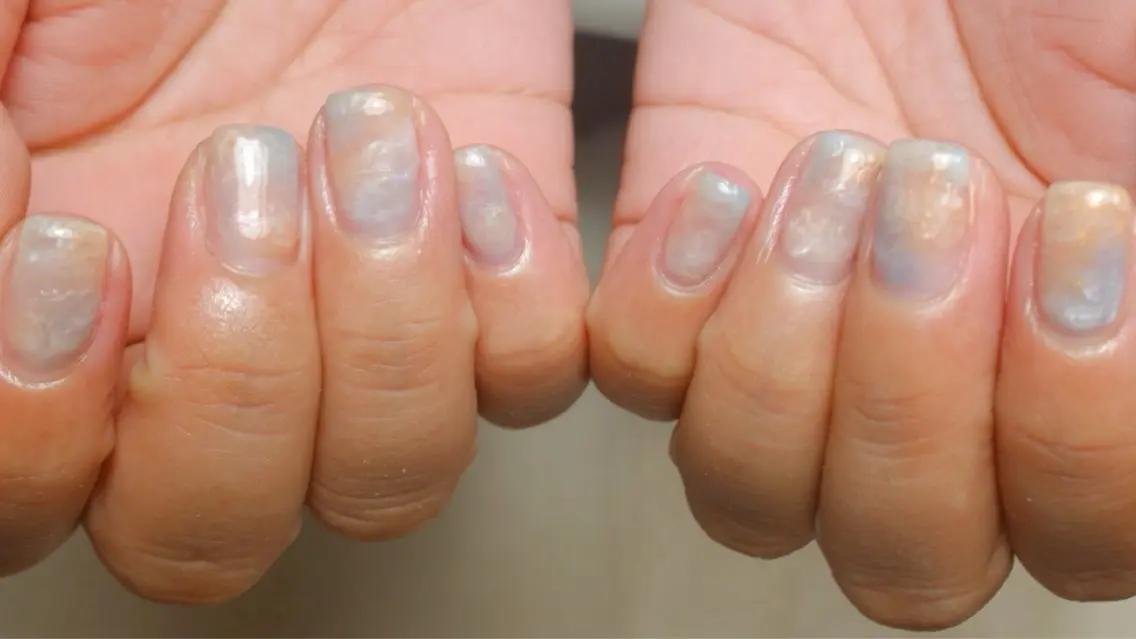 ネイル ニュアンスネイル hamasaki sakiのネイルデザイン