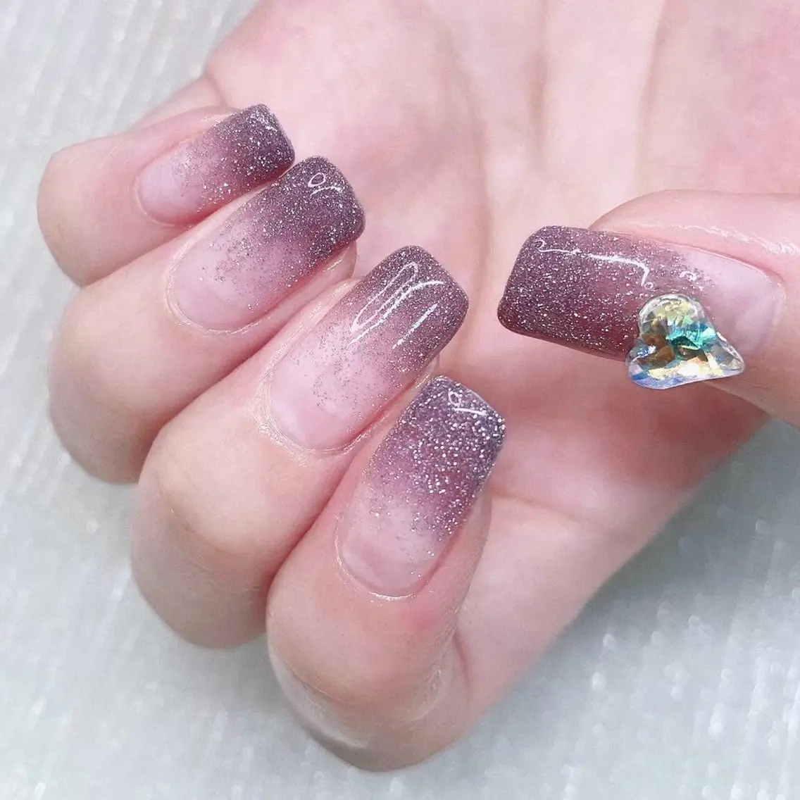 ネイル 長さ出し ハート ハンドネイル Nailist suzuのネイルデザイン