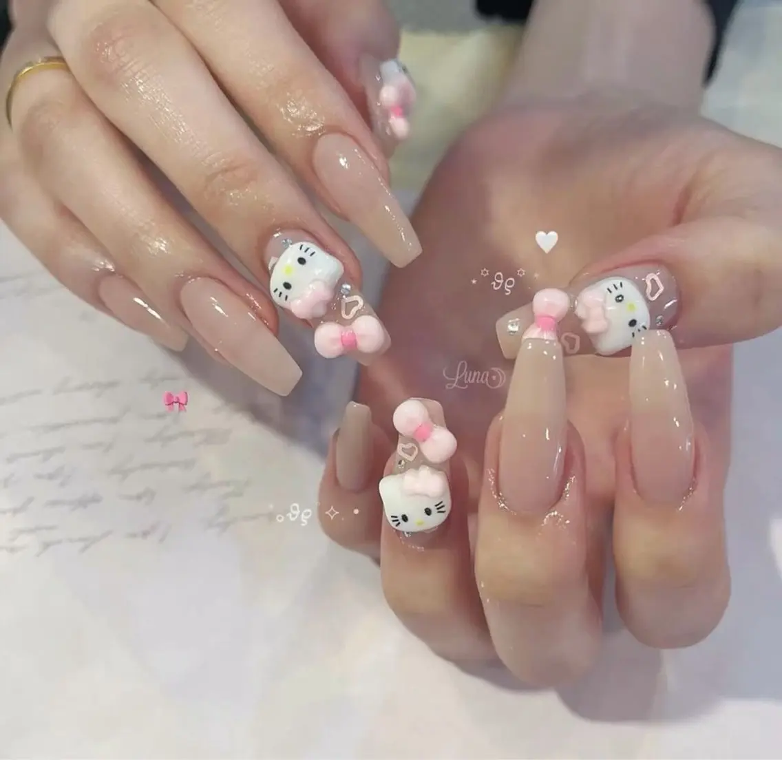 ネイル キラキラネイル 韓国ネイル ロングネイル ワンカラーネイル ワンホンネイル ハンドネイル Rina Nail.Blingのネイルデザイン