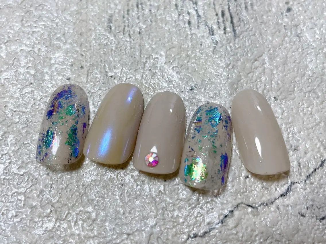 ネイル オーロラネイル フラワーネイル フットネイル フレンチネイル ジェルネイル mogunail &blowのネイルデザイン