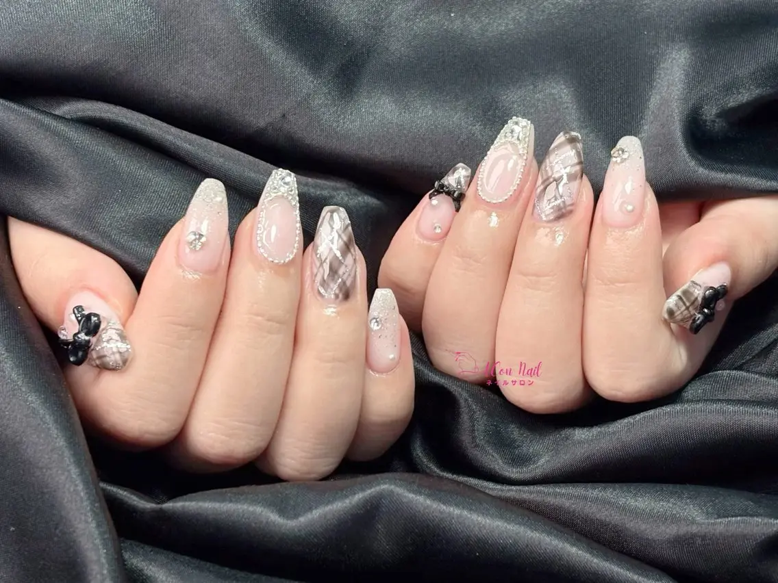 ネイル 桜ネイル 長さ出し フラワーネイル フレンチネイル ジェルネイル ハンドネイル ACon NailSalonのネイルデザイン