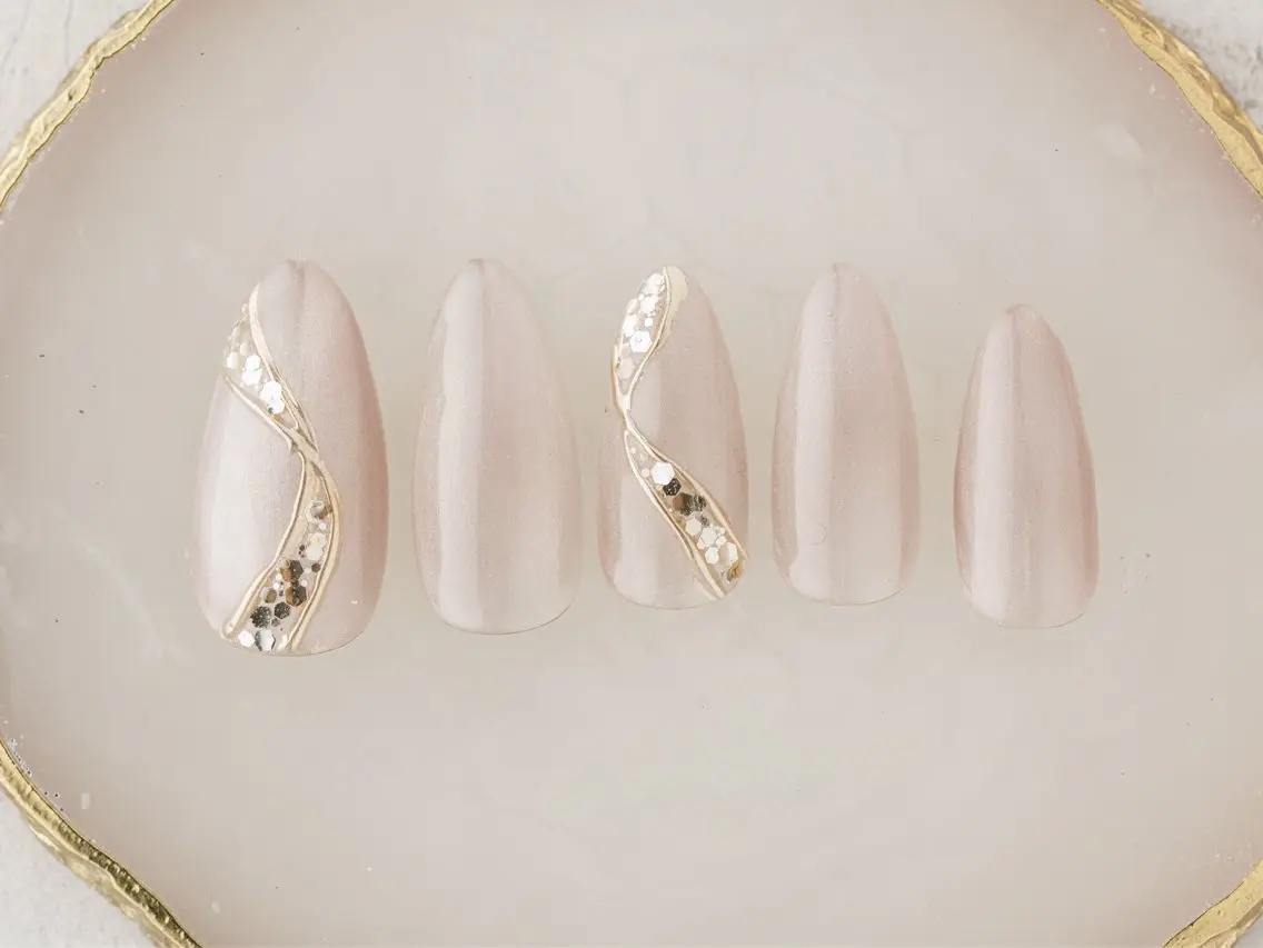 ネイル koto nailsのネイルデザイン