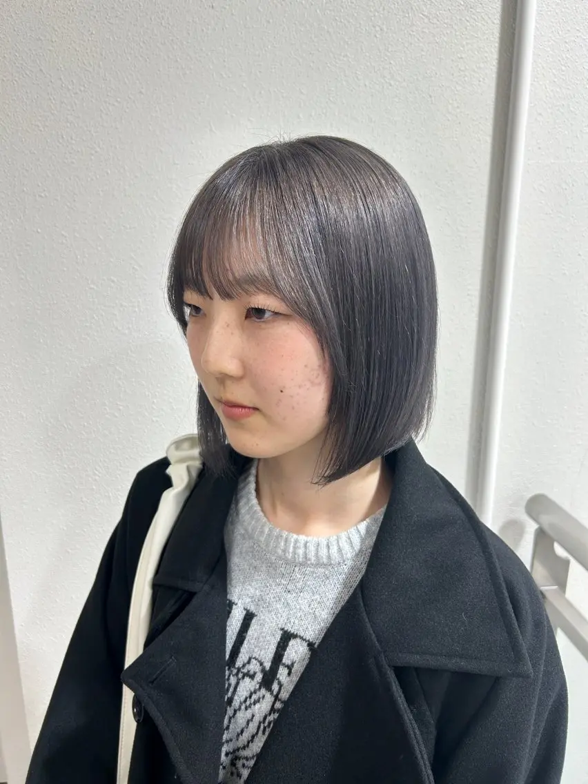 ショート カラー ブリーチ 透明感カラー グレージュ カット ヘアカラー ダブルカラー 🩷Rio🩷のヘアスタイル
