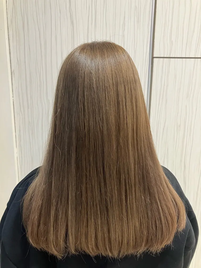 ロング カラー ベージュカラー ミルクティーベージュ 🦋‪髪質改善🦋‪ 永倉のヘアスタイル