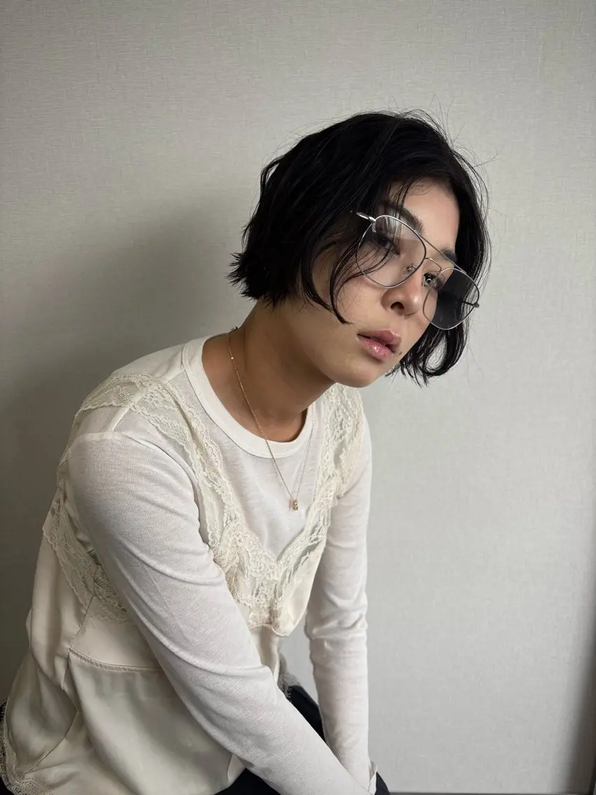 ショート パーマ カット パーマ シンバヒナノ/パーマ レイヤー/髪質改善のヘアスタイル