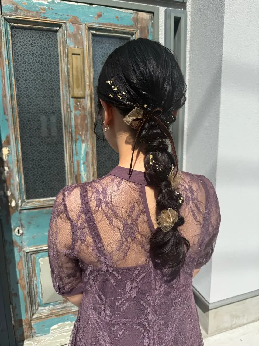 セミロング ヘアアレンジ ヘアセット Orla 🌿chiekoの眉毛・アイブロウイメージ
