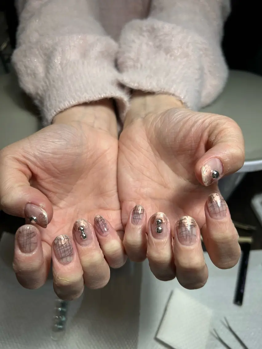 ネイル クリアネイル ニュアンスネイル 杉山 葉月のネイルデザイン