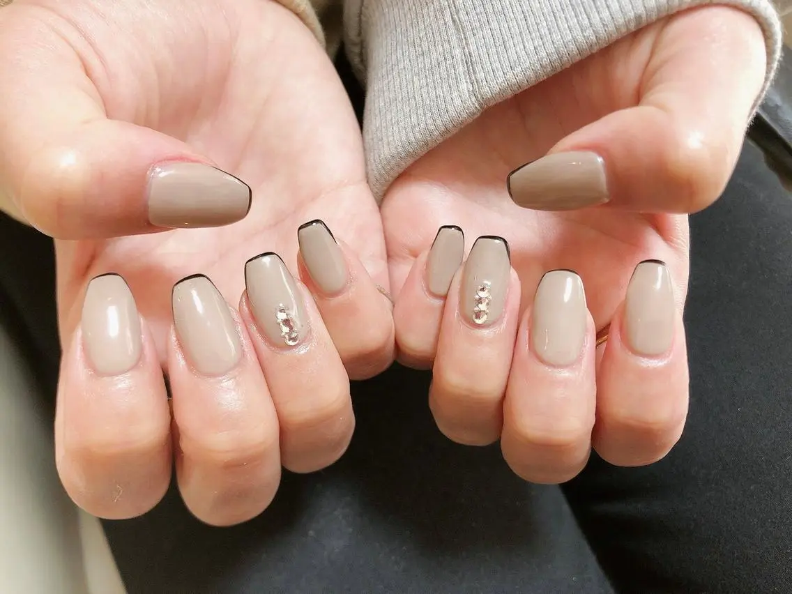ネイル フレンチネイル ハンドネイル kiki nail &brow二子玉川のネイルデザイン
