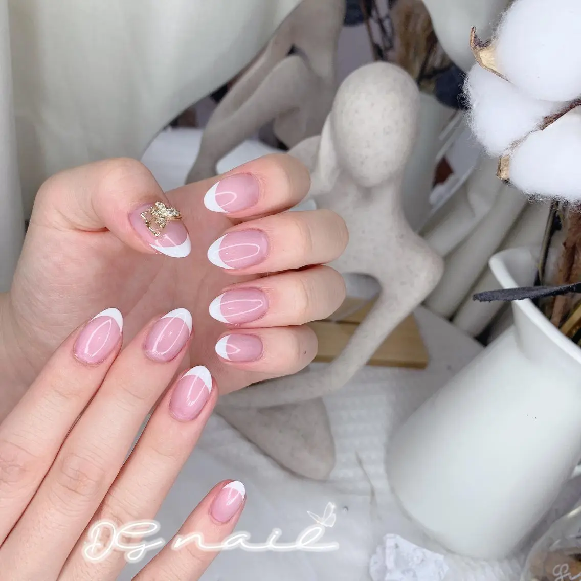 ネイル ハンドネイル ハンドケア DG nailのネイルデザイン
