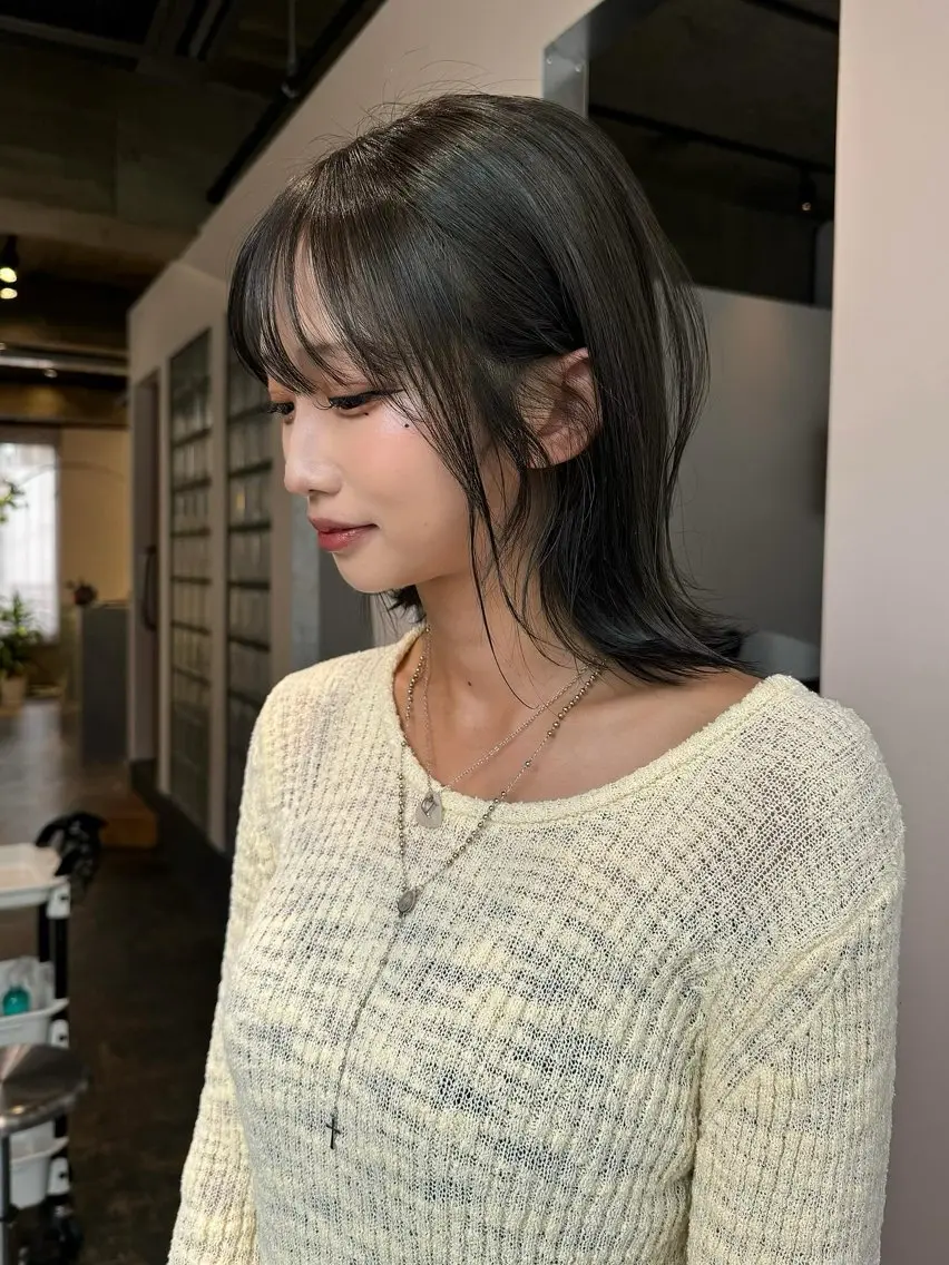 ミディアム カラー グレージュ オリーブグレージュ オリーブグレー ヘアカラー MIKU /名古屋/髪質改善のヘアスタイル