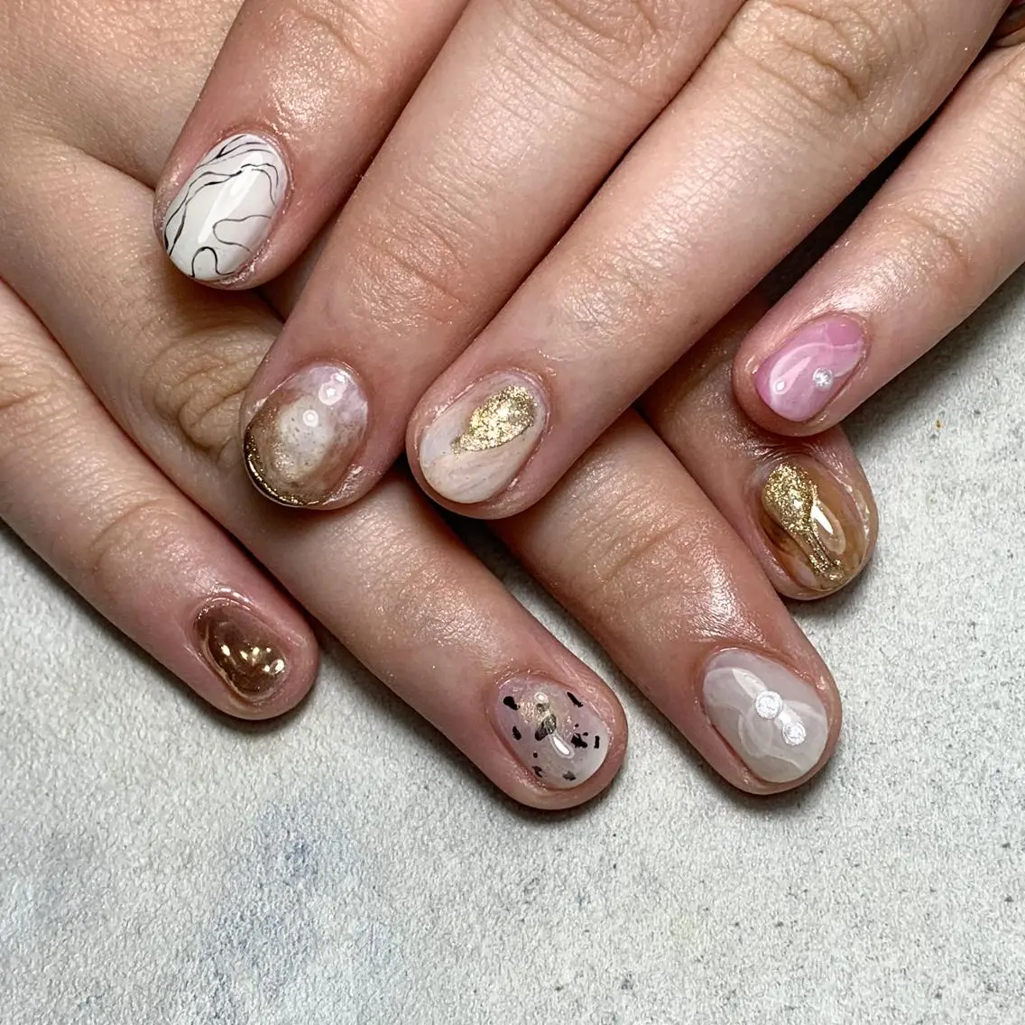 ネイル FIORITURA aiのネイルデザイン