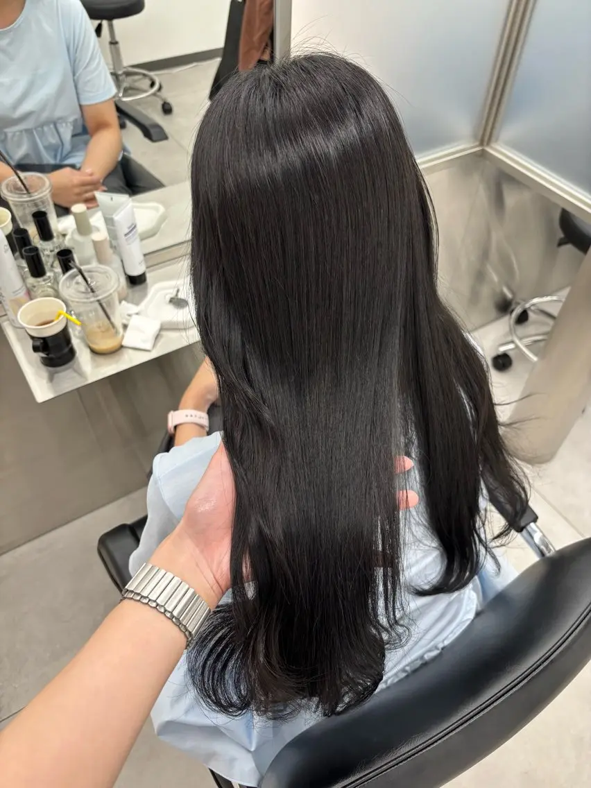 ロング カラー グレージュ カット ヘアカラー トリートメント 𝗺𝗶𝗸𝘂♡ 似合わせ🎀のヘアスタイル