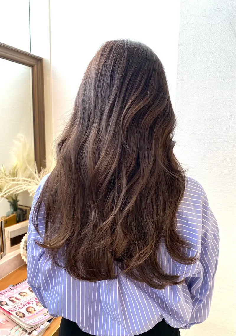 ロング カラー カット ヘアカラー トリートメント レイヤーカット /透明感カラー西田のヘアスタイル