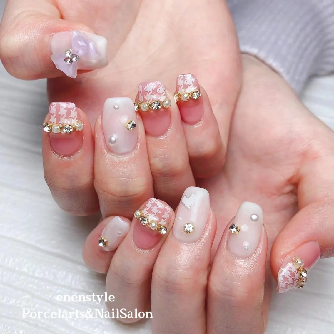ミディアム ネイル 🐾enen style 🐾のネイルデザイン