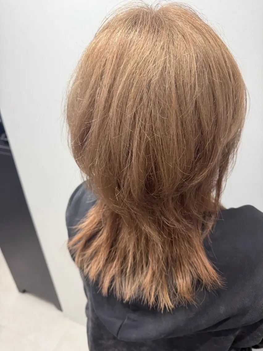 ショート カット ヘアカラー 吉野 悠斗のヘアスタイル