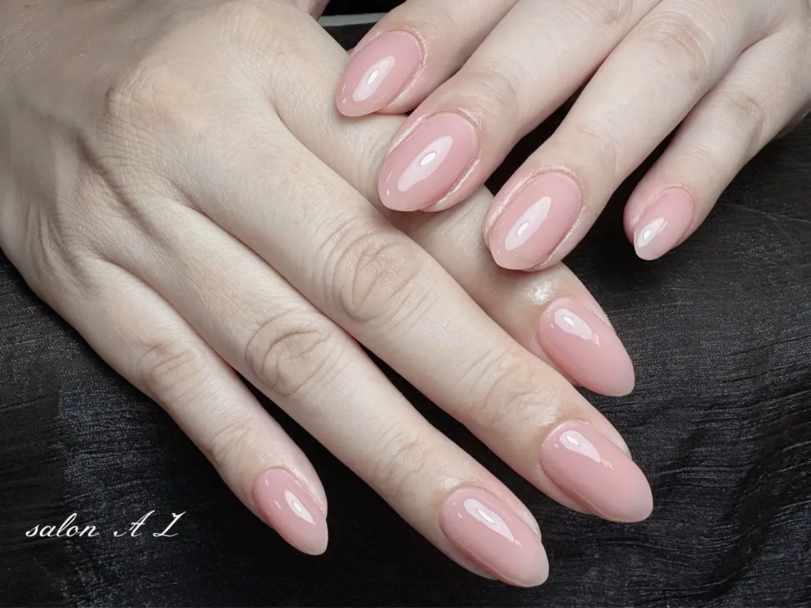 ネイル オフィスネイル salonAZ リリのネイルデザイン