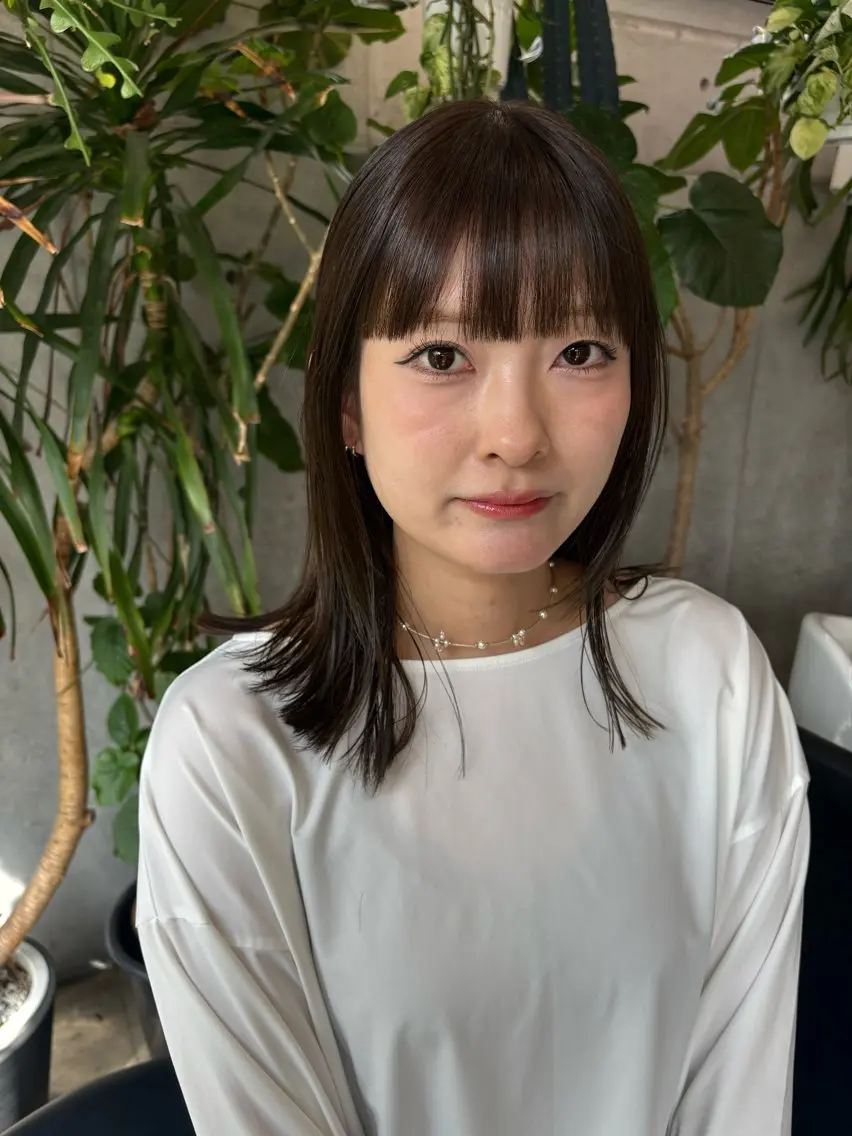 ミディアム カラー ミディアムレイヤー レイヤーカット カット ヘアカラー トリートメント 似合わせカット レイヤー/ボブのヘアスタイル