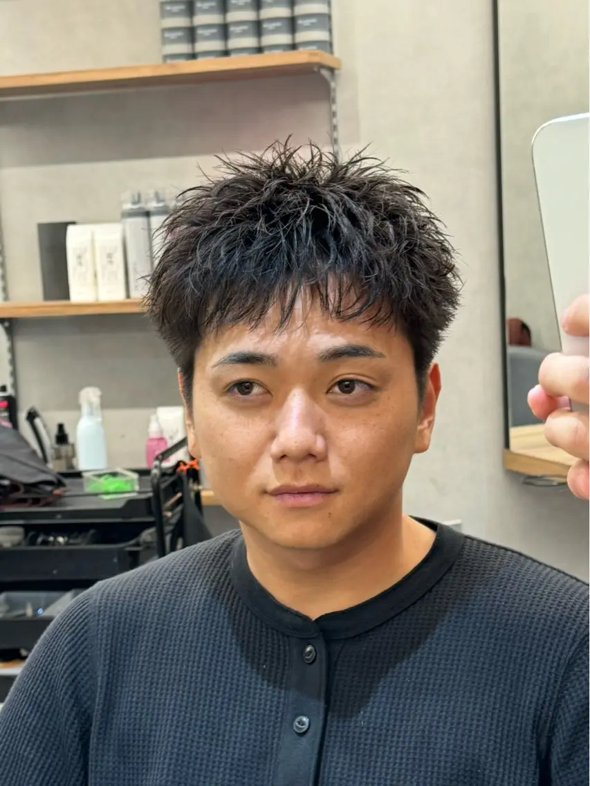 ショート パーマ メンズ メンズパーマ スパイキーショート ショートヘア カット パーマ 安藤 晴大のヘアスタイル