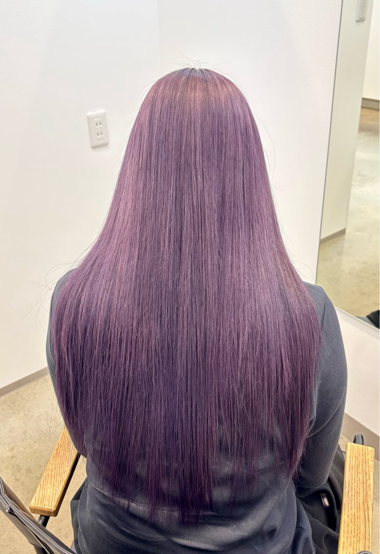 ロング カラー ダブルカラー ラベンダーカラー カット ヘアカラー 根岸 麻菜のマツエク・マツパデザイン