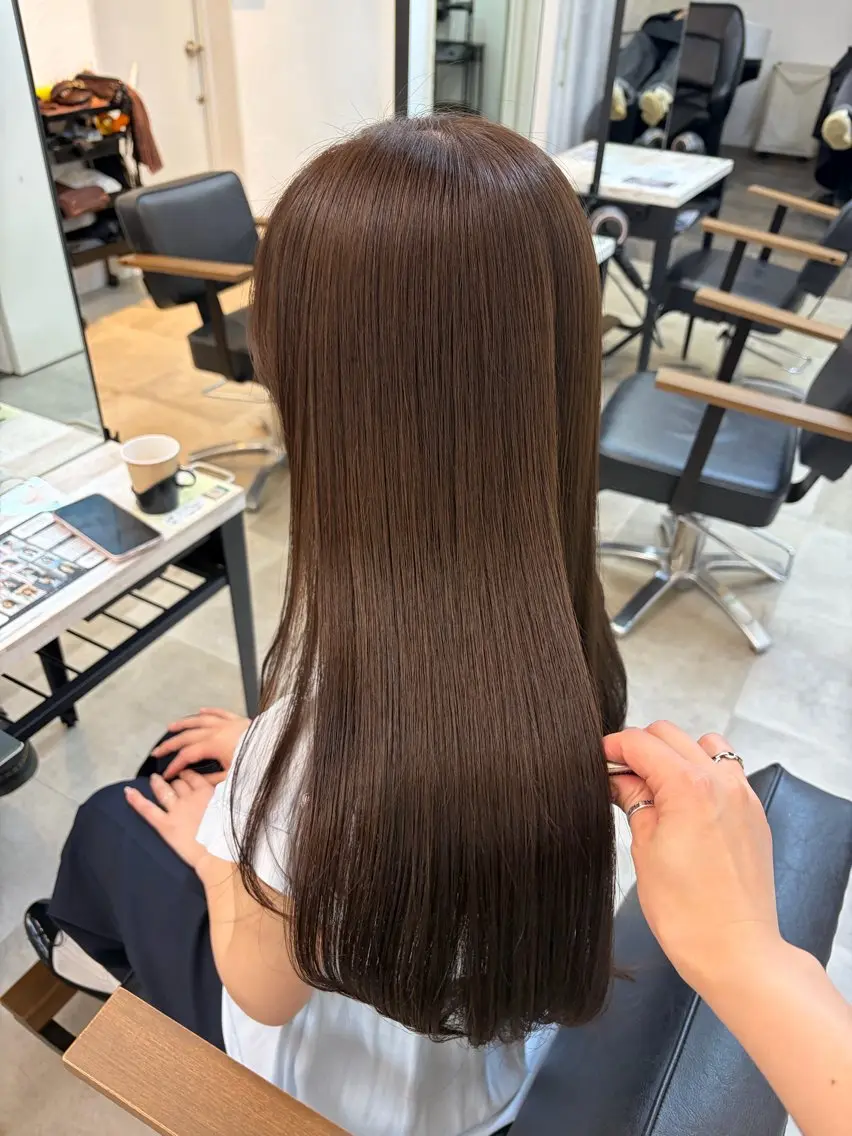 セミロング カラー 🥀韓国ヘア🥀 宮津真菜のヘアスタイル