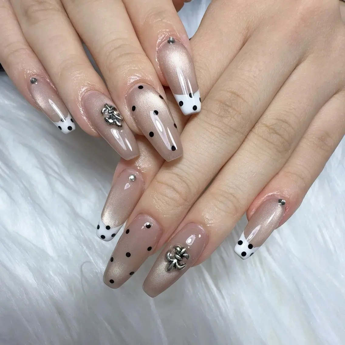 ネイル 持ち込み ハンドネイル L'ino nailのネイルデザイン