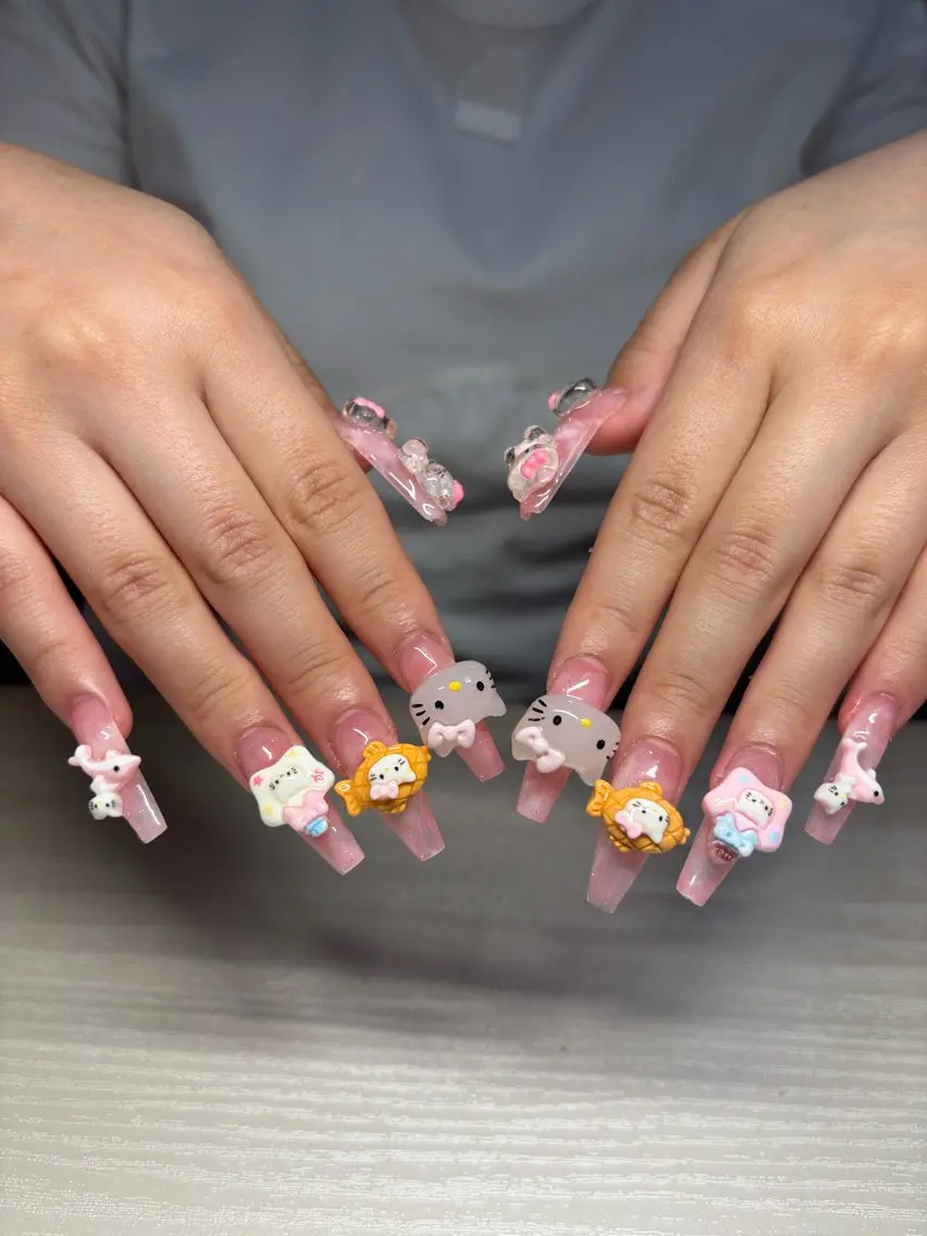 ネイル I pinknail 韓国風·持ち込み専門のネイルデザイン