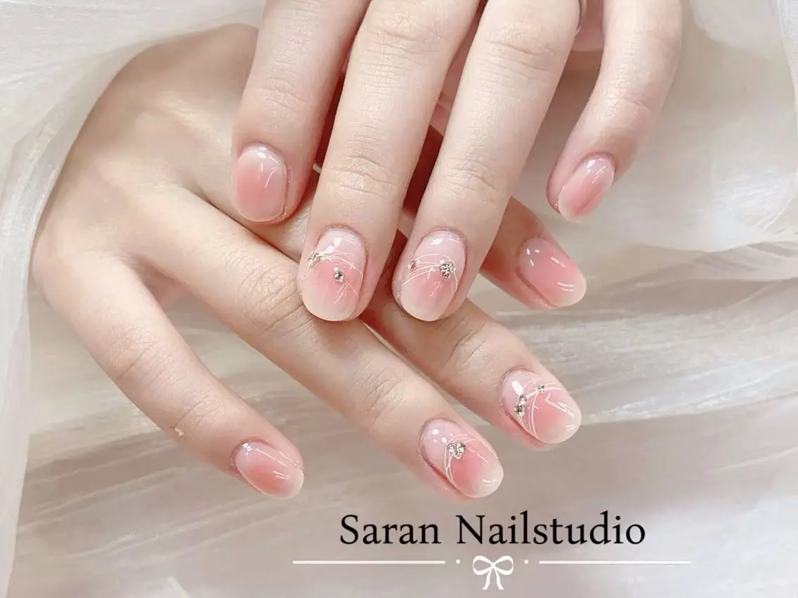 ネイル ハンドネイル Saran Nail STUDIOのネイルデザイン