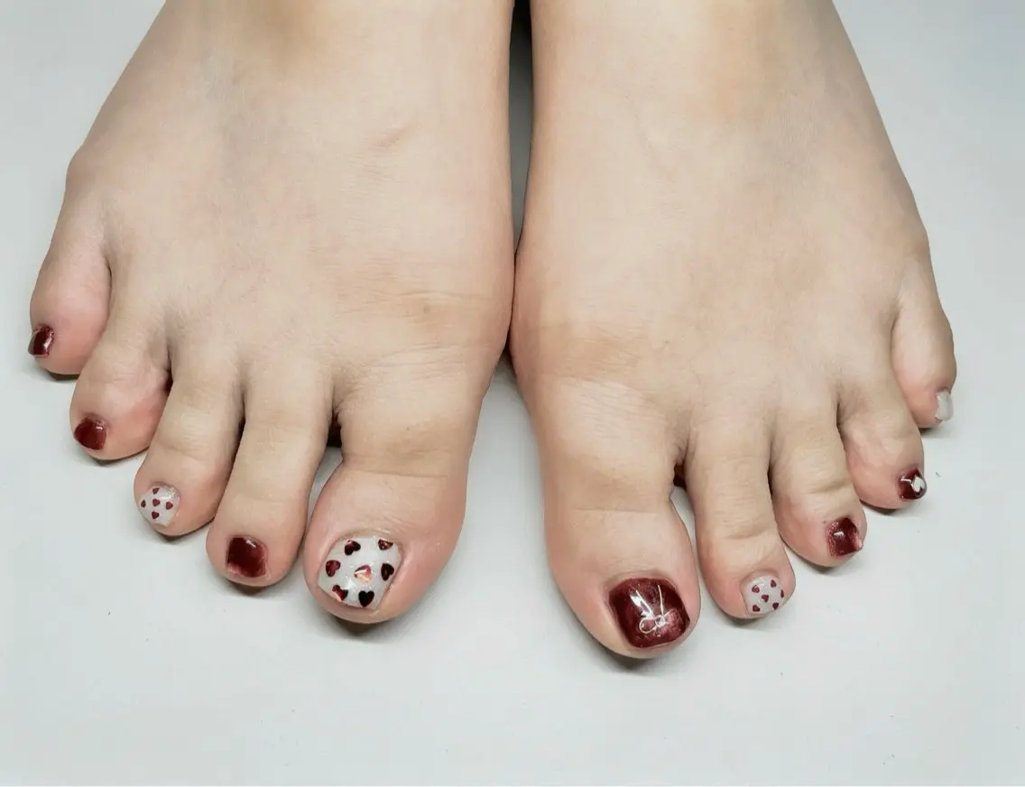 ネイル NAIL E + ROOMのネイルデザイン
