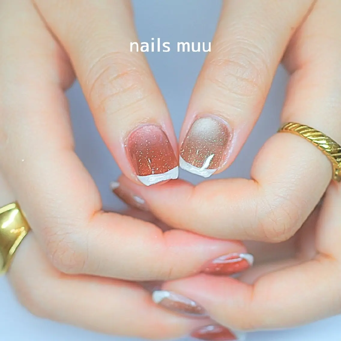 ネイル オーロラネイル フレンチネイル ラメ(グリッター) マグネットネイル シンプルネイル nails muu まゆのネイルデザイン