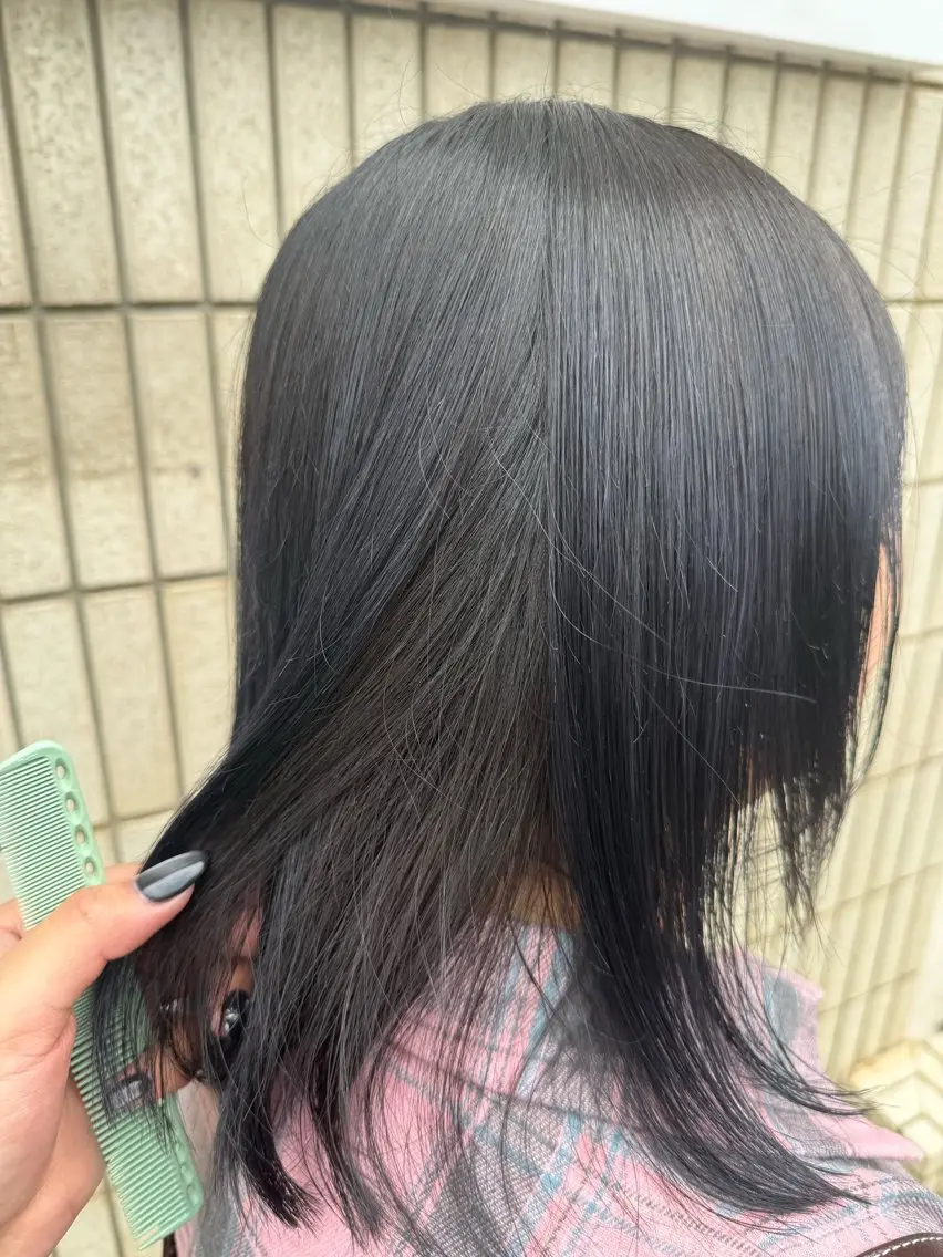 ミディアム 宮崎 寛美のヘアスタイル