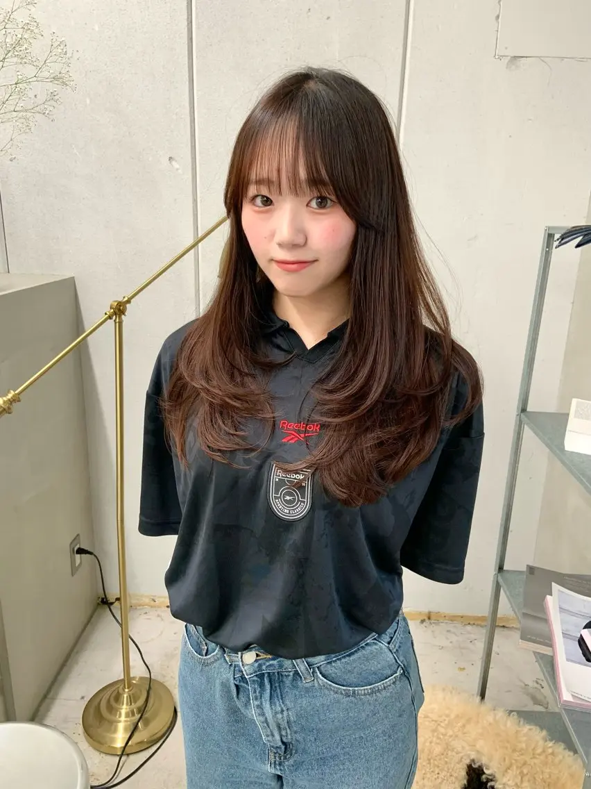 ロング レイヤーカット カット 淡いCOLOR/ Layer/UNAのヘアスタイル