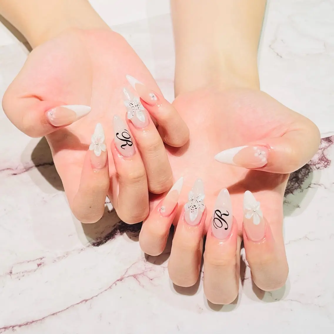 ネイル アートネイル ハンドネイル nail salon Luciaのネイルデザイン