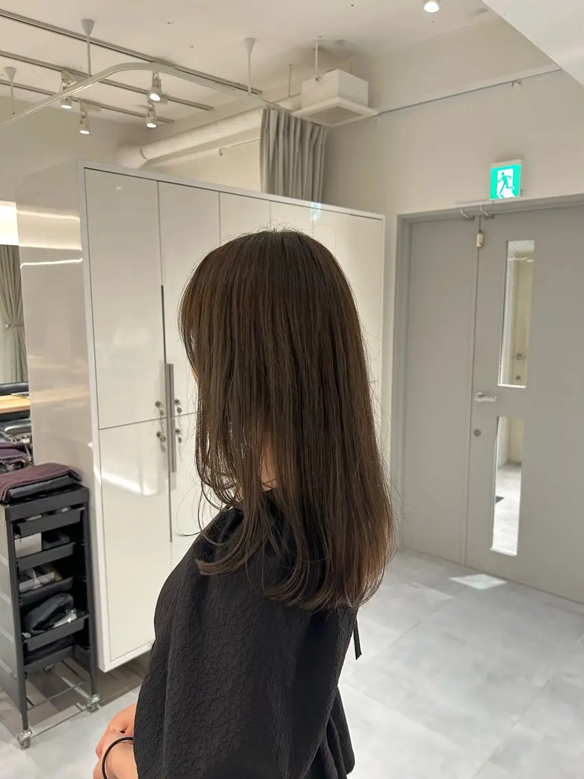 セミロング ヘアカラー トリートメント 🧚つやさらhair 🧚manakaのヘアスタイル