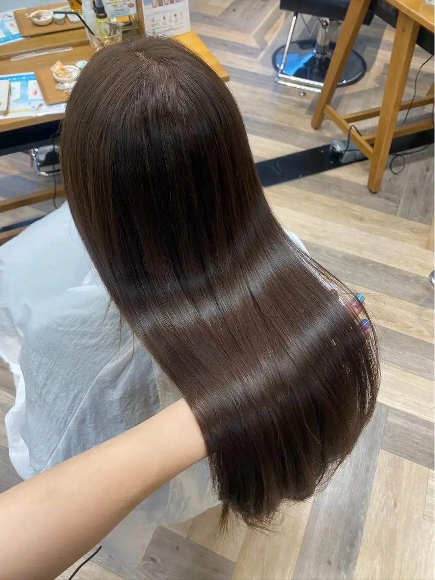 ロング ヘアカラー トリートメント 🌼EMU/momo /髪質改善✂︎💗のヘアスタイル