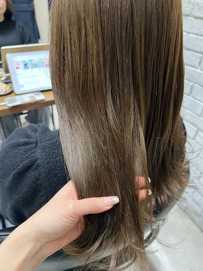 セミロング カラー ベージュカラー オリーブベージュ ヘアカラー 🌿ニュアンス/髪質 改善🌿Fukudaのヘアスタイル