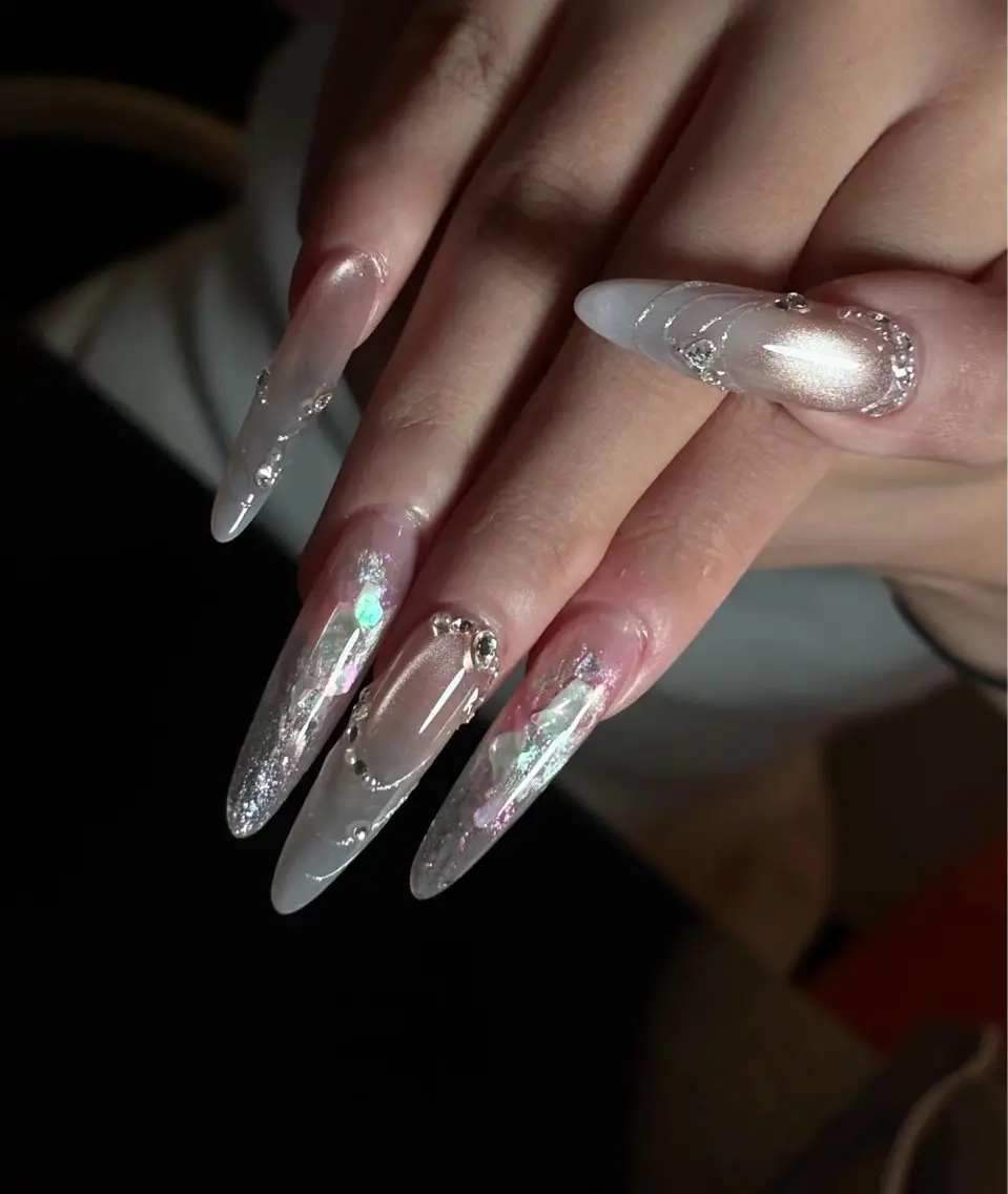 ネイル VELA ネイルサロンのネイルデザイン