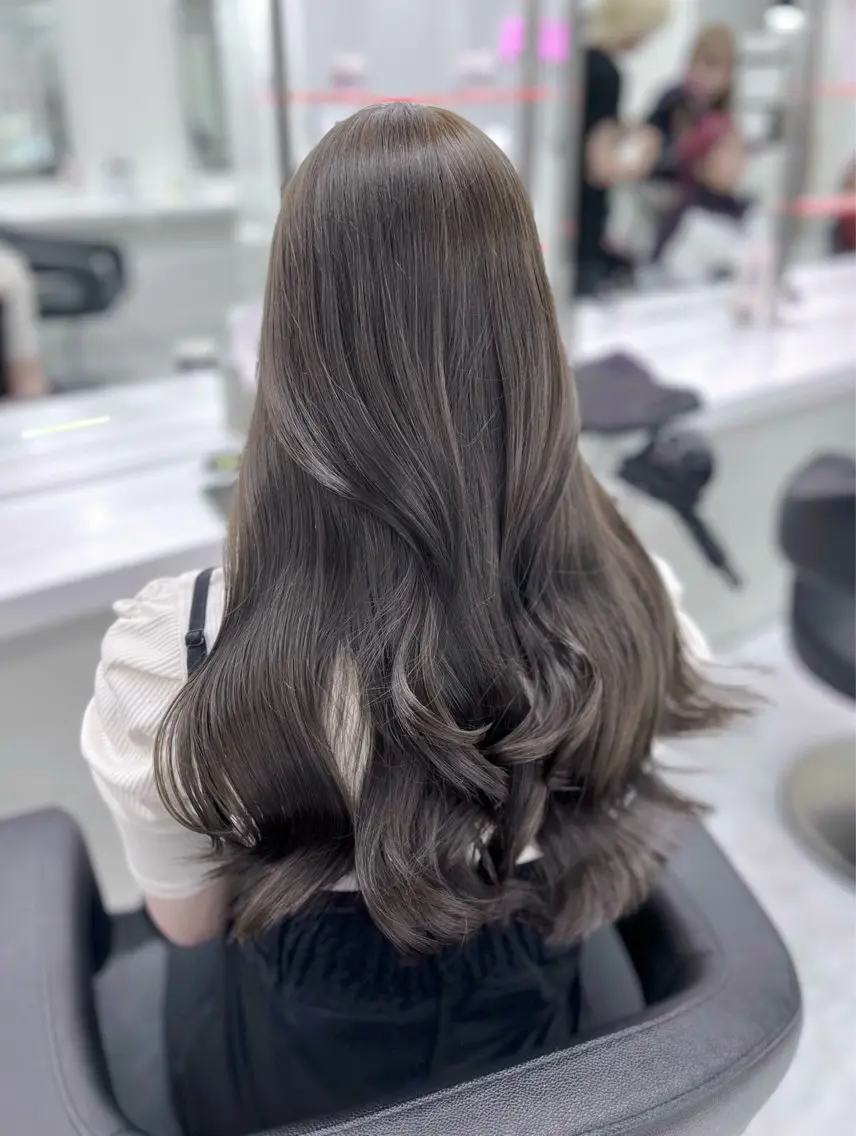 セミロング カラー ヘアアレンジ ハッシュカット/レイ ヤーカットArataのヘアスタイル