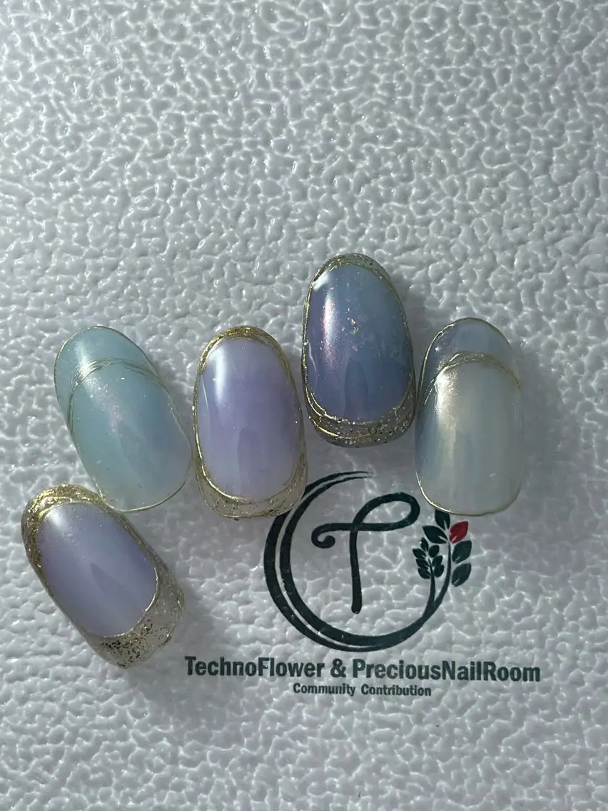 ネイル フラワーネイル precious nail roomのネイルデザイン
