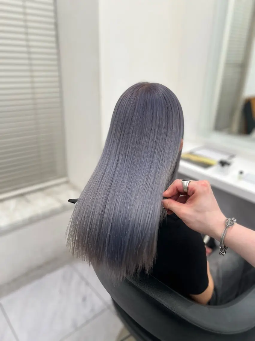 ロング カラー ヘアアレンジ カット ヘアカラー トリートメント ヘッドスパ ヘアセット 💍透明感×韓流ハイ トーン💍RYUTAのヘアスタイル