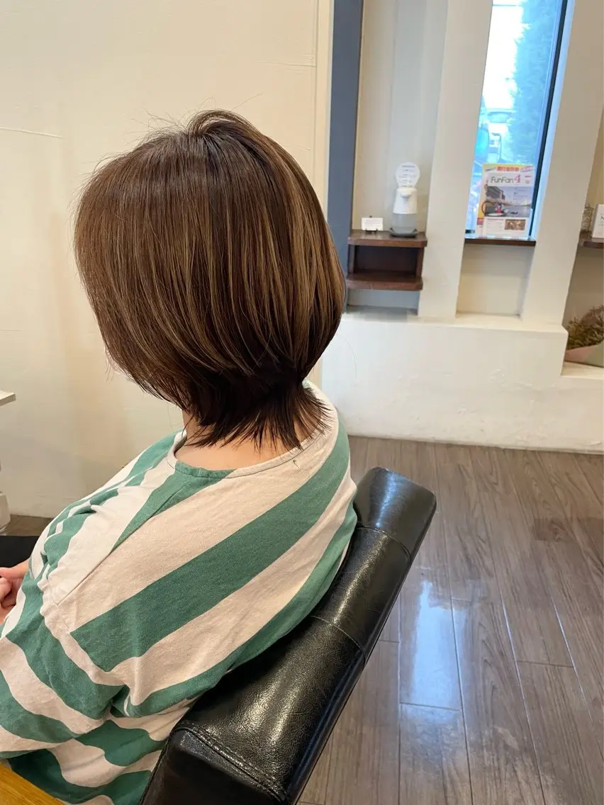 ショート ボブ レイヤーカット カット ヘアカラー トリートメント VERDA KENのヘアスタイル