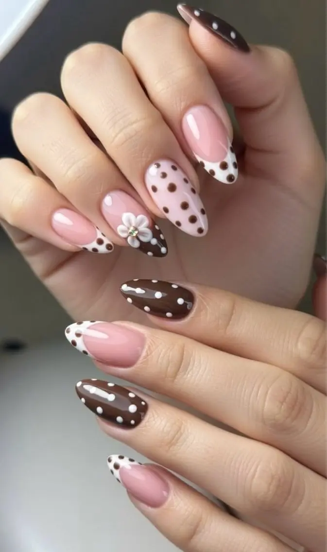 ネイル チークネイル フレンチネイル グラデーション 韓国ネイル マグネットネイル ハンドネイル Hana Nailのネイルデザイン