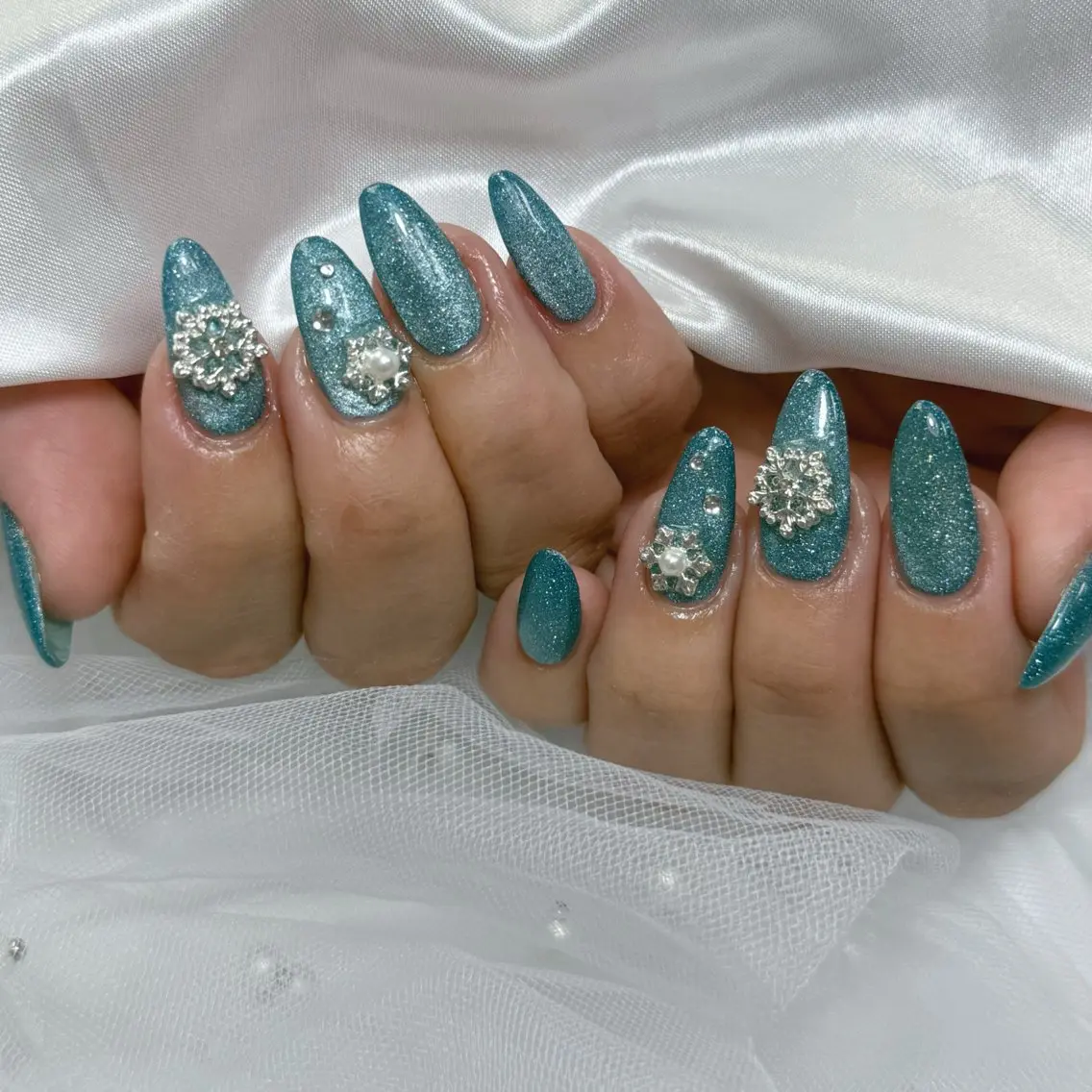 ネイル フラッシュネイル フラッシュマグ ハンドネイル L'ino nailのネイルデザイン